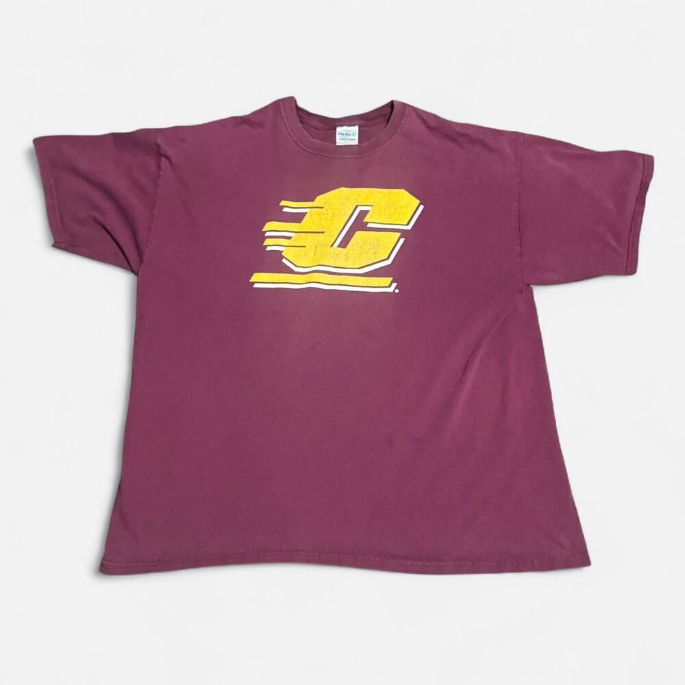 Gildan vintage Central Michigan XL size (width 22-1/2in, length 25-1/2in)T shirt